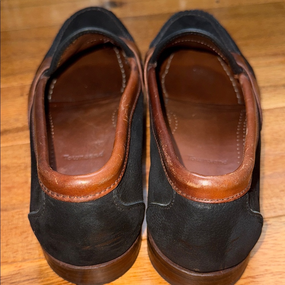 Allen Edmonds Townsend Penny Loafers - Picture 4 of 16